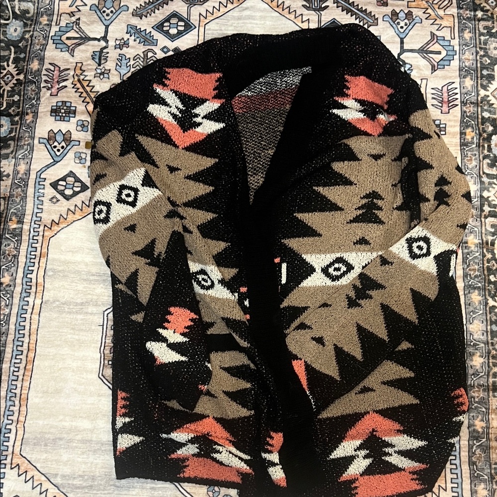 Geometric Patterned Cardigan - Picture 6 of 6